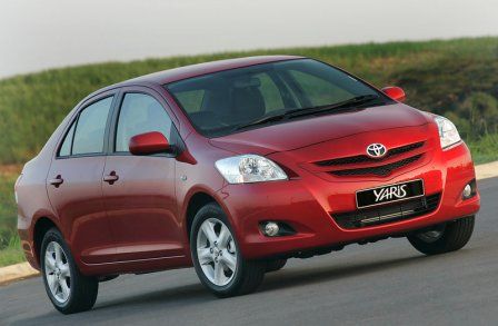 Yaris 10